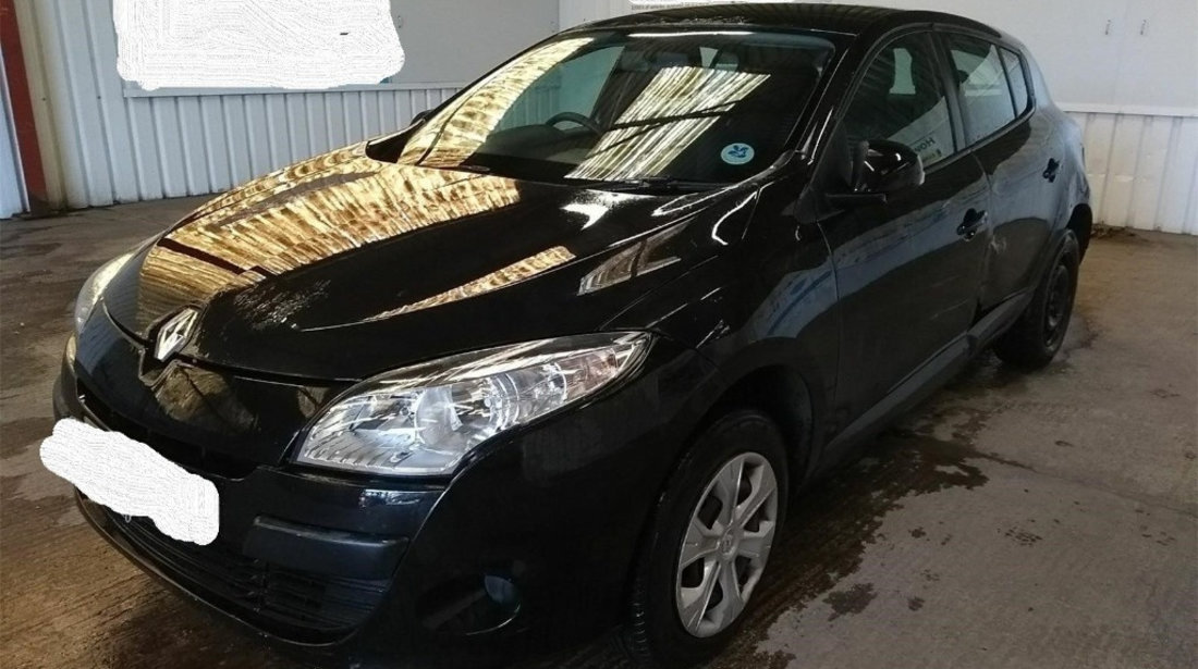 Chedere Renault Megane 3 2010 Hatchback 1.6 16v