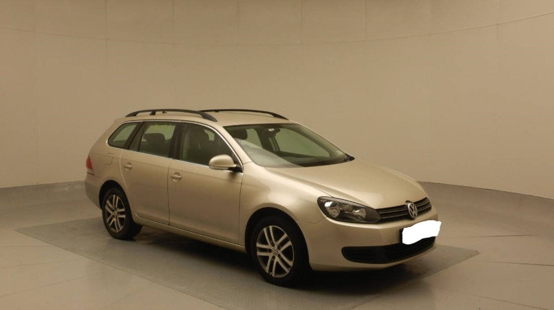 Chedere Volkswagen Golf 6 2013 VARIANT 1.6 TDI CAYC