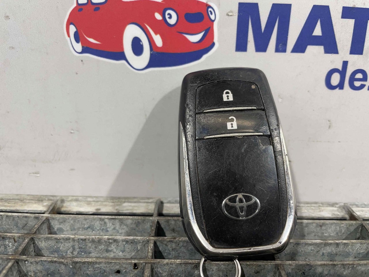 CHEIE CONTACT TOYOTA HILUX HILUX - - (2015 2020)