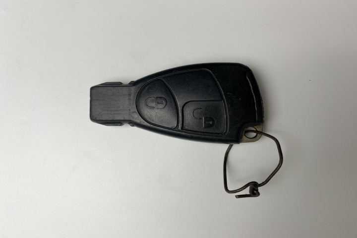 Cheie cu telecomanda Mercedes-Benz
