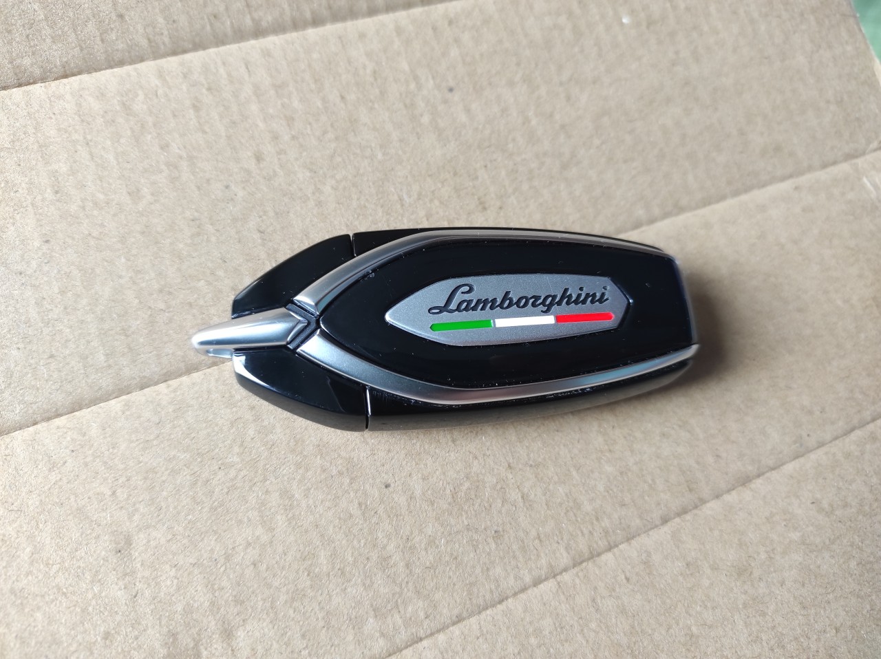 Cheie Lamborghini Urus 2023