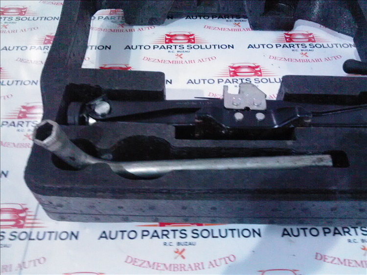 Cheie roti AUDI A4 B8 2.0 TDI an fabr. 2010