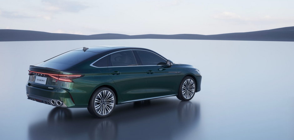 Chery Arrizo 8