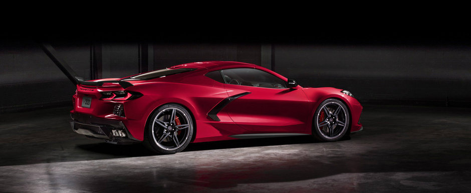 Chevrolet a publicat acum toate fotografiile si informatiile oficiale. Acesta este primul Corvette cu motor central din istorie! Chevrolet a publicat acum toate fotografiile si informatiile oficiale. Acesta este primul Corvette cu motor central din istorie!