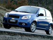 Chevrolet Aveo cu trei usi