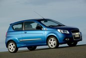 Chevrolet Aveo cu trei usi