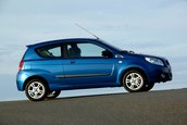 Chevrolet Aveo cu trei usi