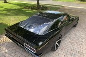 Chevrolet Camaro cu motor central