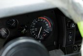 Chevrolet Camaro IROC-Z cu 17 kilometri la bord