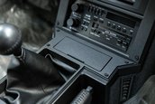 Chevrolet Camaro IROC-Z cu 17 kilometri la bord