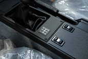 Chevrolet Camaro IROC-Z cu 17 kilometri la bord