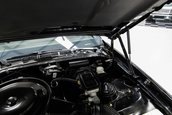 Chevrolet Camaro IROC-Z cu 17 kilometri la bord