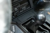 Chevrolet Camaro IROC-Z cu 17 kilometri la bord