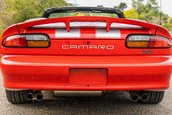 Chevrolet Camaro SS Convertible 35th Anniversary Edition cu 366 de kilometri la bord