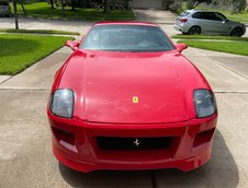 Chevrolet Camaro transformat in Ferrari