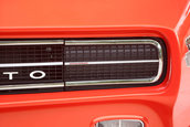 Chevrolet Camaro transformat in Pontiac GTO