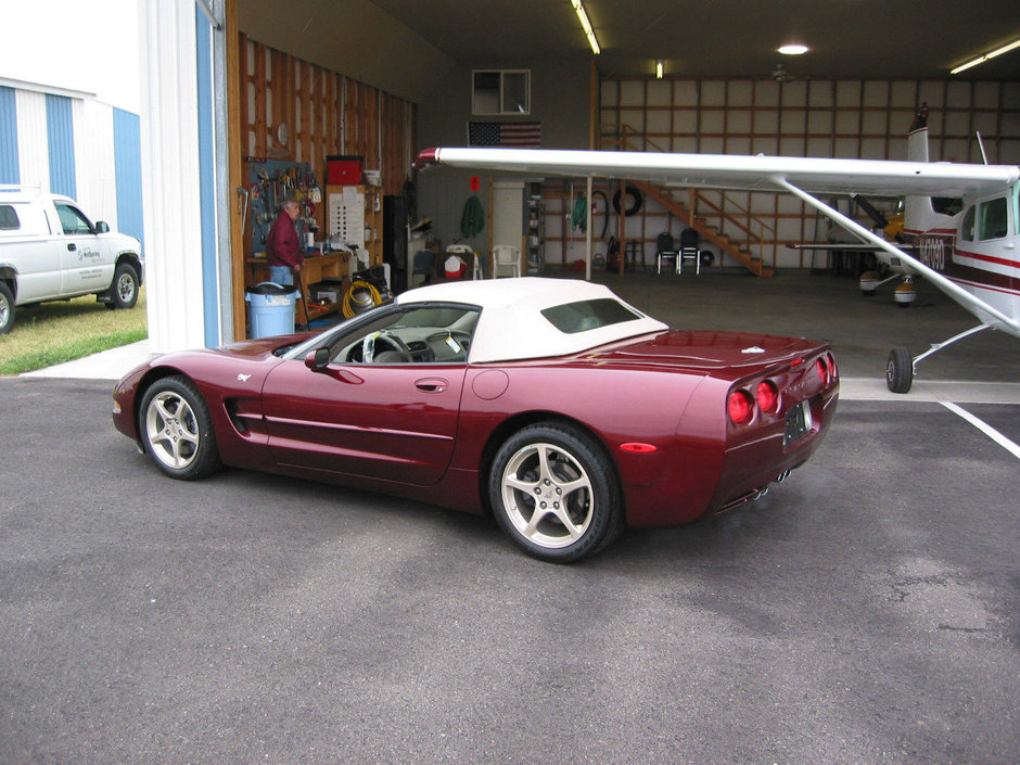 Chevrolet Corvette 50th Anniversary de vanzare