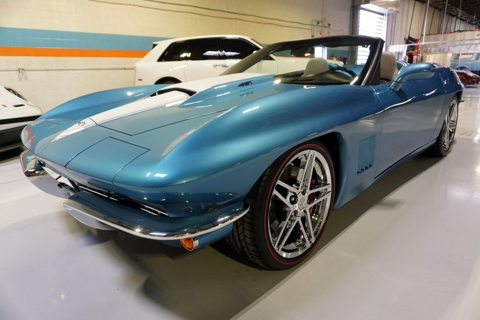 Chevrolet Corvette by Karl Kustoms