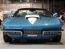 Chevrolet Corvette by Karl Kustoms