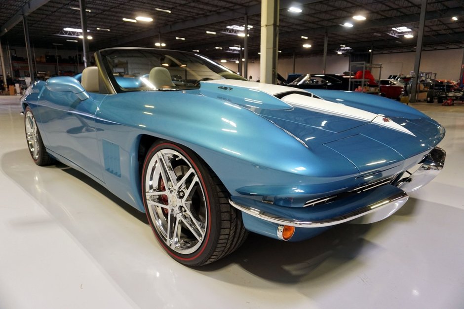 Chevrolet Corvette by Karl Kustoms