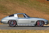 Chevrolet Corvette C2 cu motor LS3