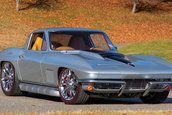 Chevrolet Corvette C2 cu motor LS3