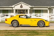 Chevrolet Corvette C3 transformat in Dodge Viper