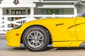 Chevrolet Corvette C3 transformat in Dodge Viper