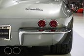 Chevrolet Corvette C6 transformat in Chevrolet Corvette C2