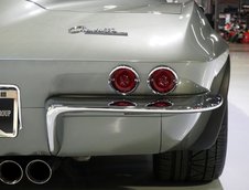 Chevrolet Corvette C6 transformat in Chevrolet Corvette C2
