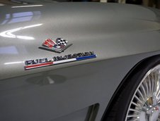 Chevrolet Corvette C6 transformat in Chevrolet Corvette C2