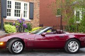 Chevrolet Corvette Convertible 40th Anniversary cu 3.093 de kilometri la bord