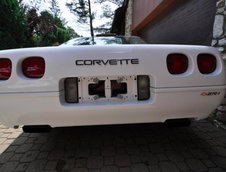 Chevrolet Corvette cu 2467 mile