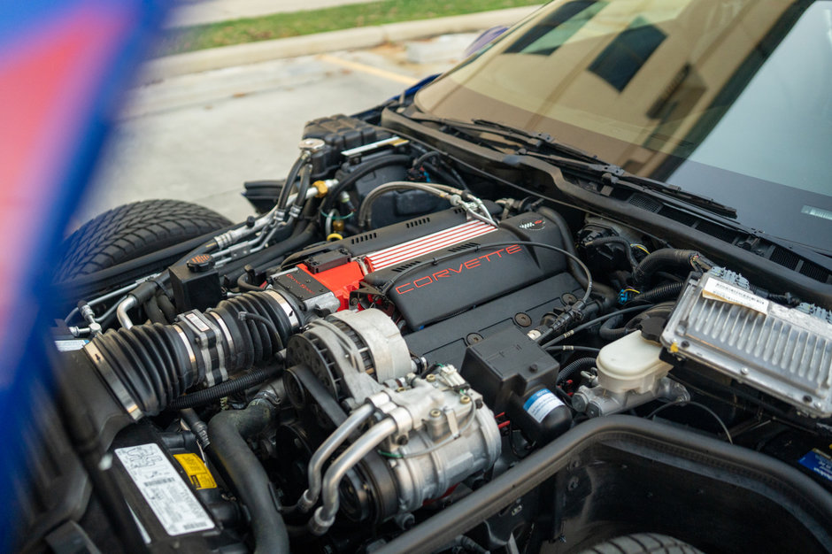 Chevrolet Corvette cu 5.182 kilometri la bord