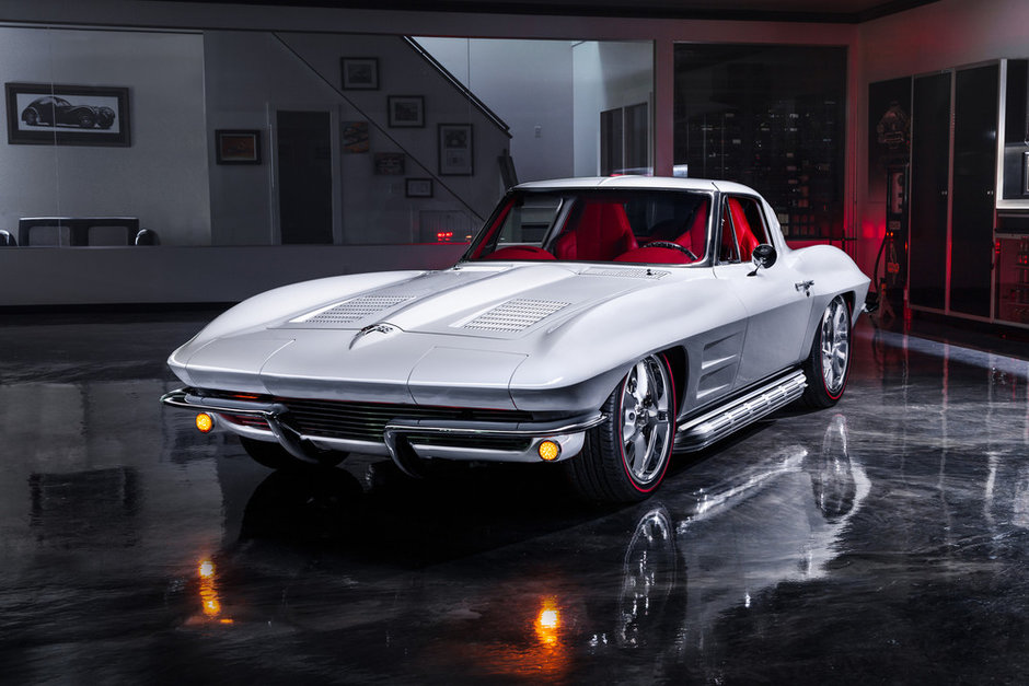 Chevrolet Corvette restomod