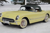 Chevrolet Corvette Roadster in Harvest Gold