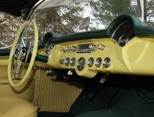 Chevrolet Corvette Roadster in Harvest Gold