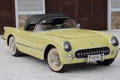 Chevrolet Corvette Roadster in Harvest Gold