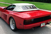 Chevrolet Corvette transformat in Ferrari Testarossa