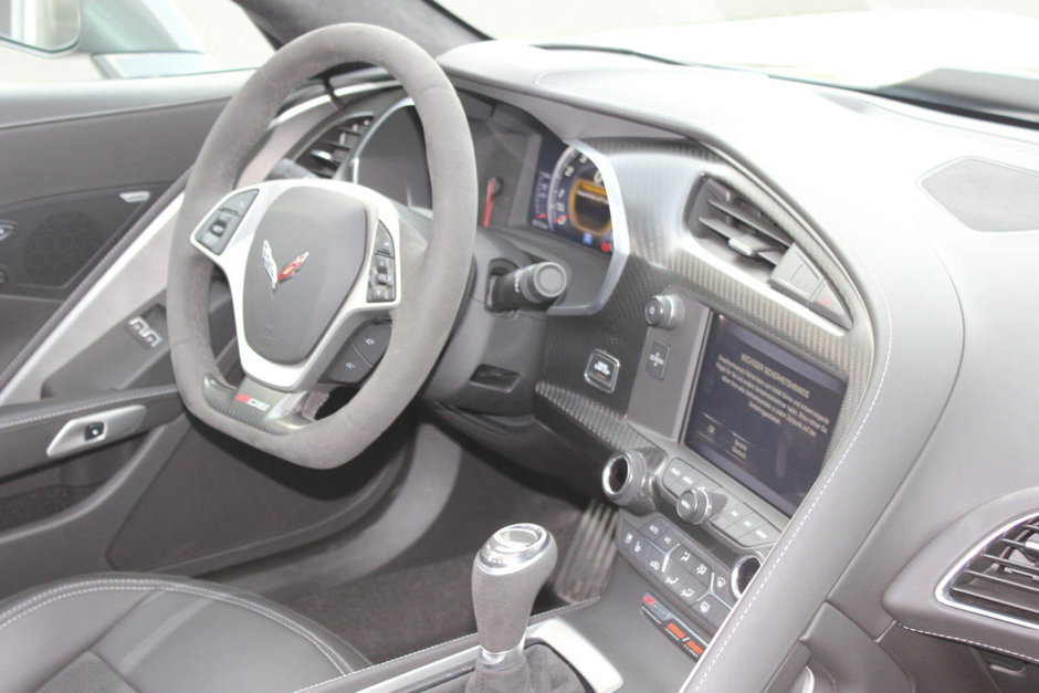 Chevrolet Corvette Z06 by VOS
