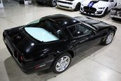 Chevrolet Corvette ZR1 cu 48 de kilometri la bord