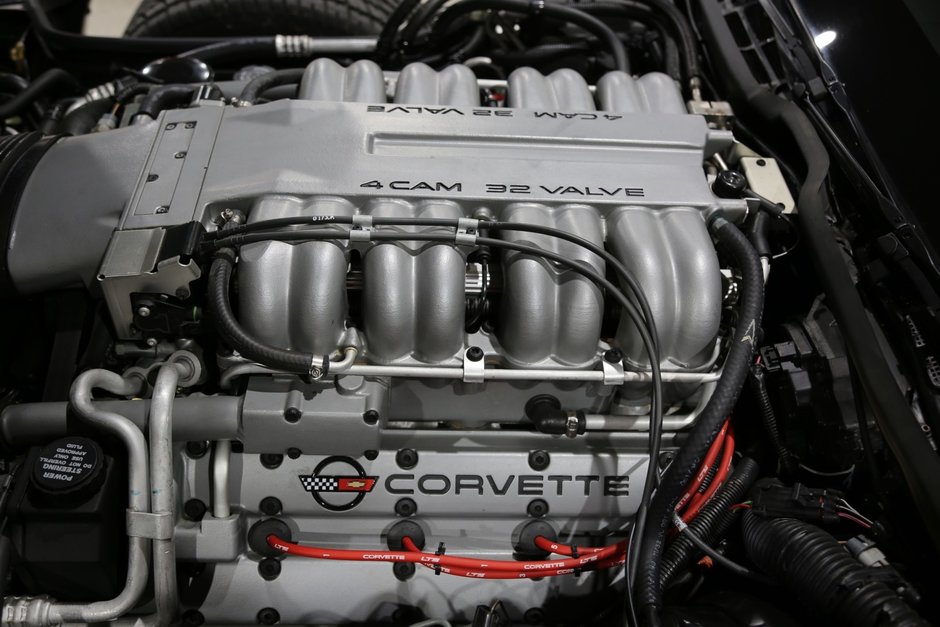 Chevrolet Corvette ZR1 cu 48 de kilometri la bord
