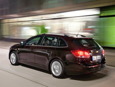 Chevrolet Cruze Station Wagon - Galerie Foto