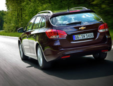 Chevrolet Cruze Station Wagon - Galerie Foto