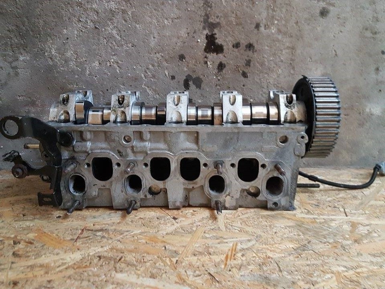 Chiulasa 038103373r seat leon 1p 2.0 tdi bmm 8v 140 cai