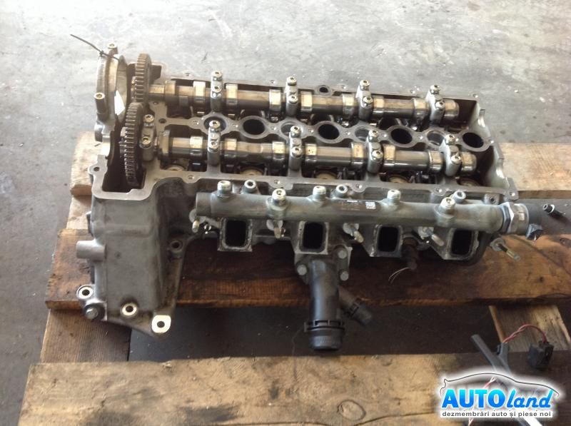 Chiulasa 2.0 D BMW 1 E81,E87 2004