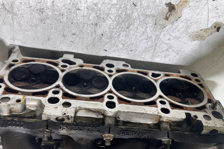 Chiulasa Audi A4 B6 [2000 - 2005] Sedan 1.8 T MT (150 hp)