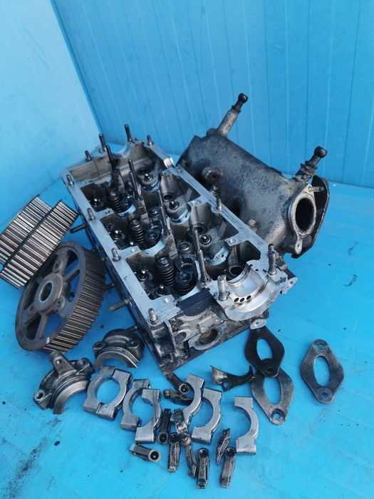 Chiulasa/ax cu came stanga/dreapta Audi A4/A6 2.5 AKE/BDG/BDH/BCZ