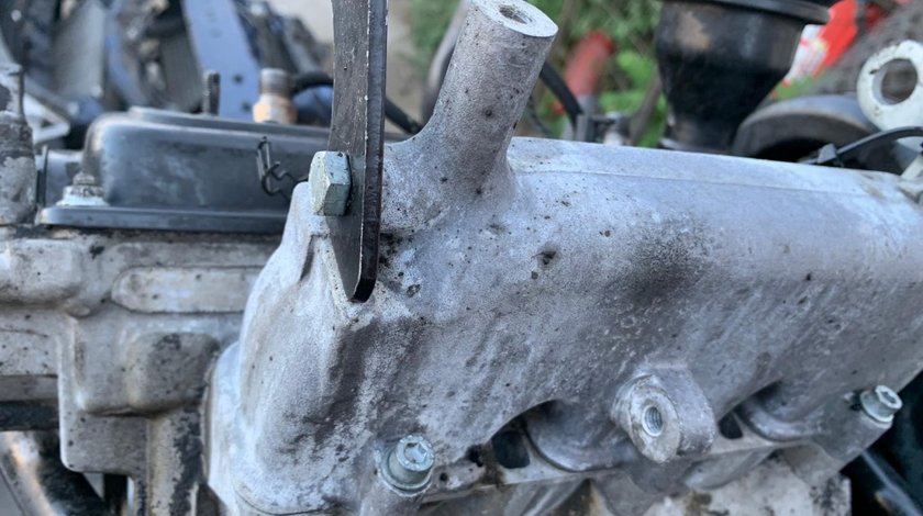 Chiulasa / Chiuloasa Stanga Complet Echipata cu Ax Supape si Tacheti 2.5TDI V6 AYM 114KW 155CP Audi A4 B6 2001