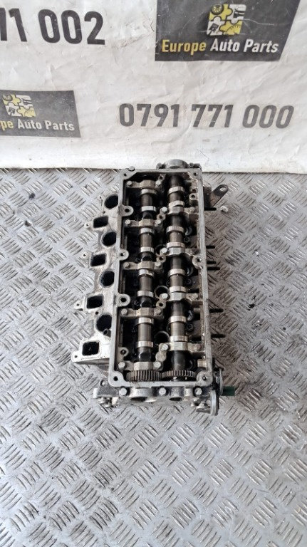 Chiulasa completa passat b7 a4 b8 superb 2 golf 6 jetta 4 a6 c7 2.0 tdi cod 03L103373A / 03L103286A